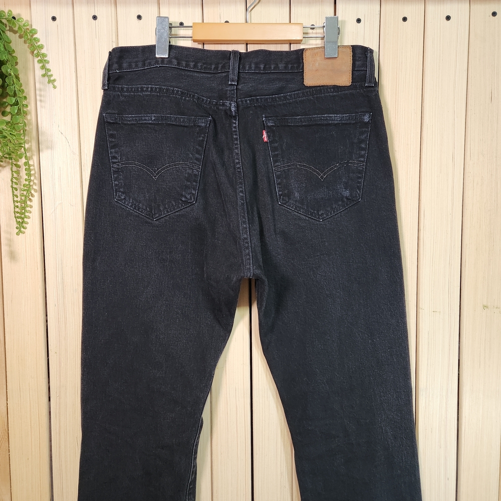 Levi's 501 Jeans. Men's Black pants Size 36x34, Premium Levis. Vintage style